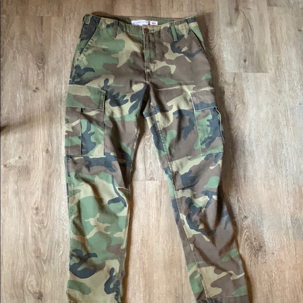 RE/DONE Camo pants